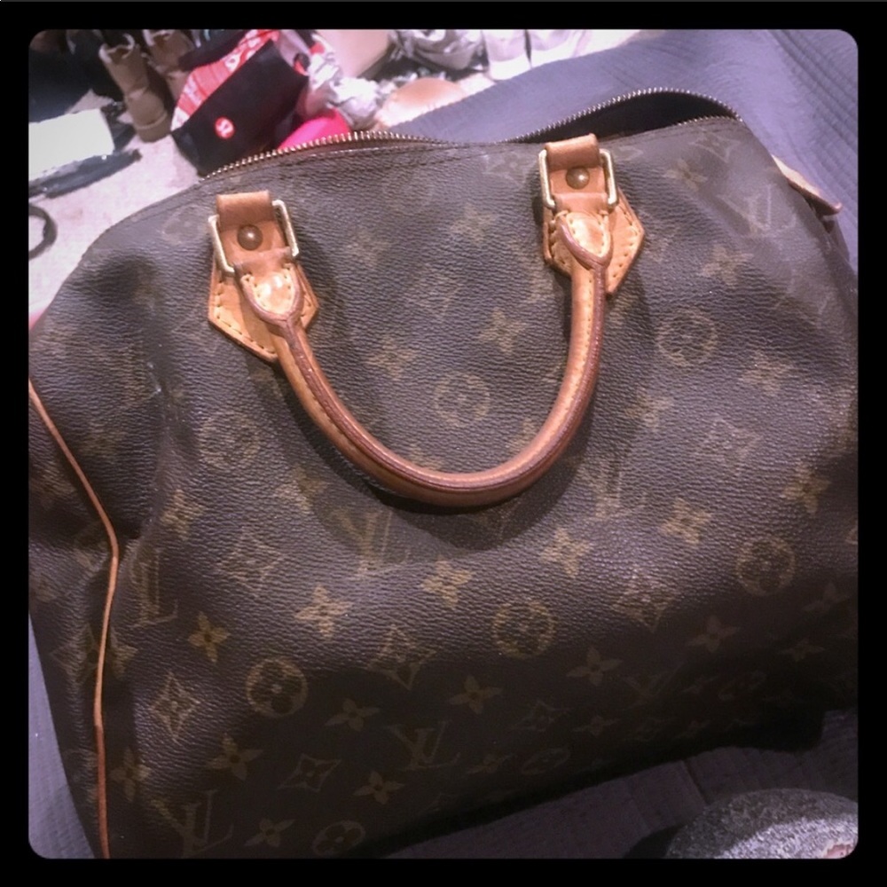 Authentic Louis Vuitton - Soeedy 30